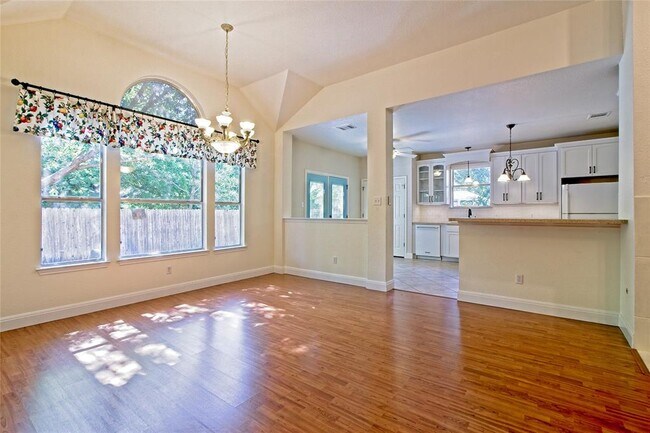 Building Photo - 301 Derby Ln