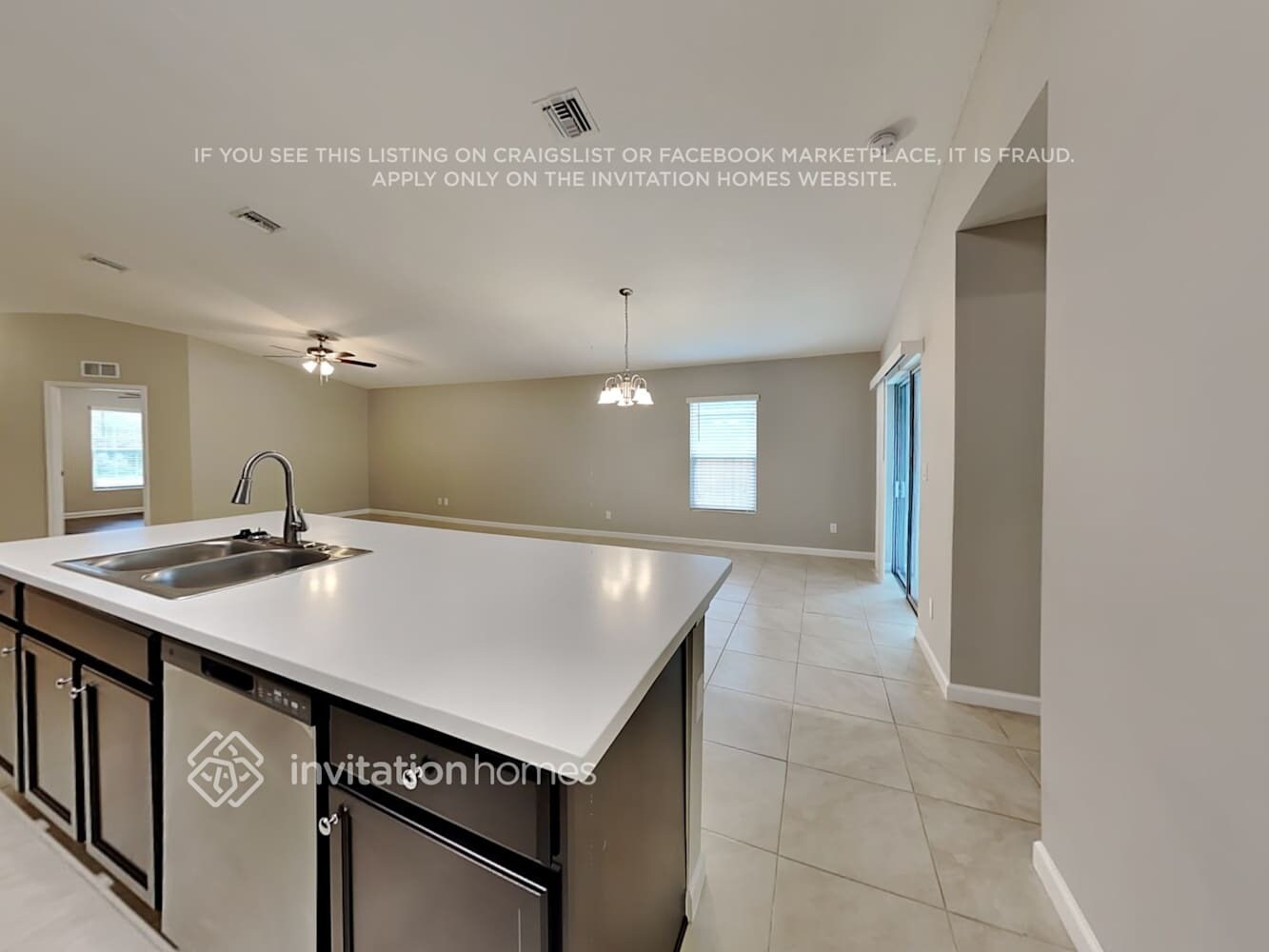 Building Photo - 1580 SW California Blvd