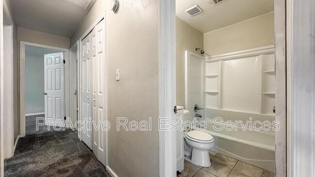 Building Photo - 4305 Tides Ct