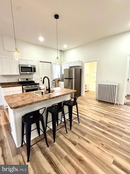 Building Photo - 1906 49th St