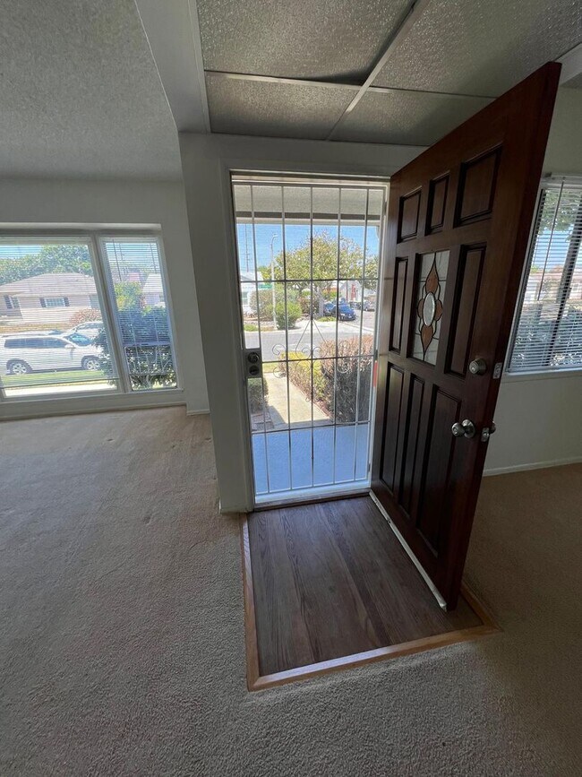 Building Photo - Nice Single Family Home in South Torrance