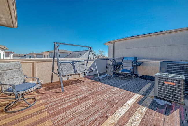 Building Photo - 5226 Kiam St