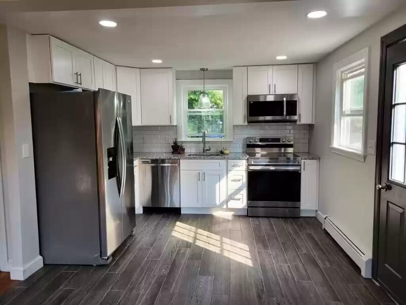 Building Photo - 15 Boyden Dr