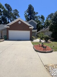 Building Photo - 217 Sarah Creek Ct