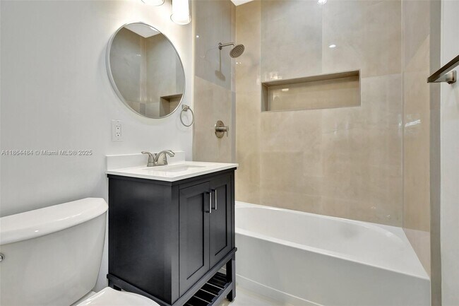 Building Photo - 100 N Hibiscus Ct