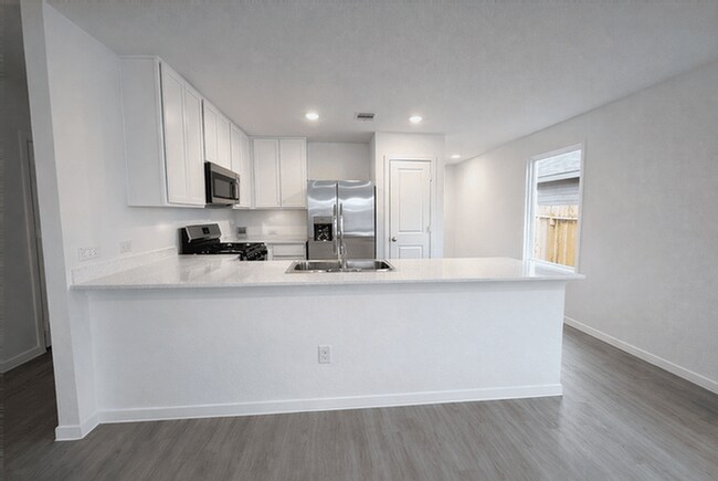 Building Photo - 14868 N Ascot Bnd Cir