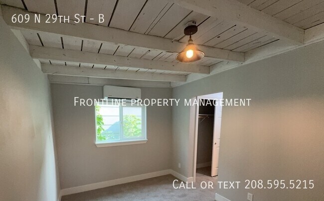 Building Photo - 609 N 29th St