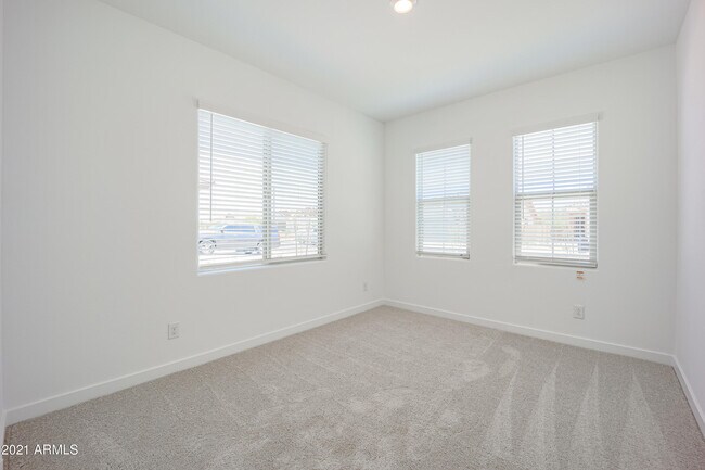 Building Photo - 16556 W Alameda Rd