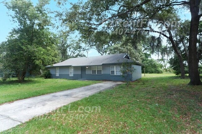 Building Photo - 3833 Holly Ct