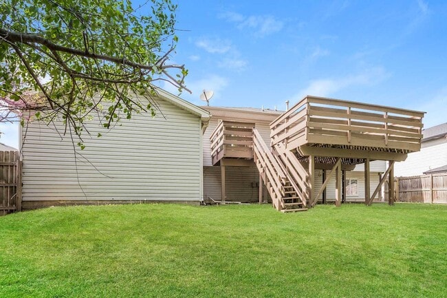 Building Photo - 2904 Facel Vega Dr
