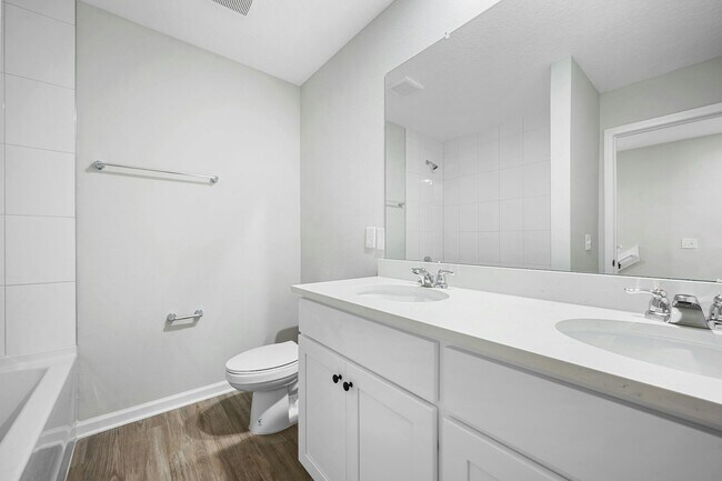 Building Photo - 2628 Kohn Rd