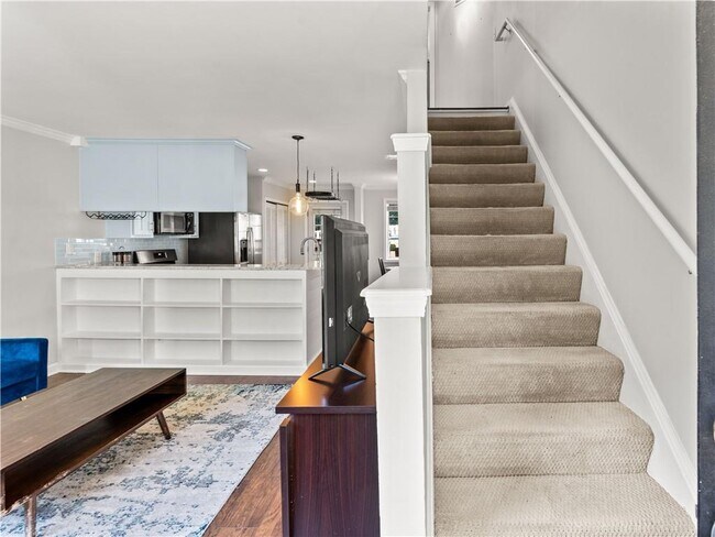 Building Photo - 2232 Dunseath Ave NW