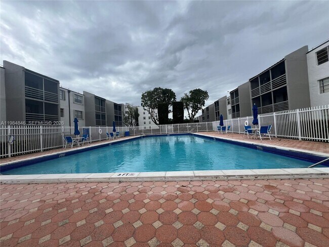 Building Photo - 14155 SW 87th St