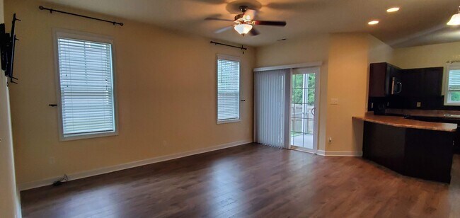 Building Photo - 240 Currituck Dr