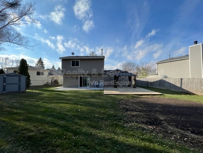 Building Photo - 12 Wild Rose Ct