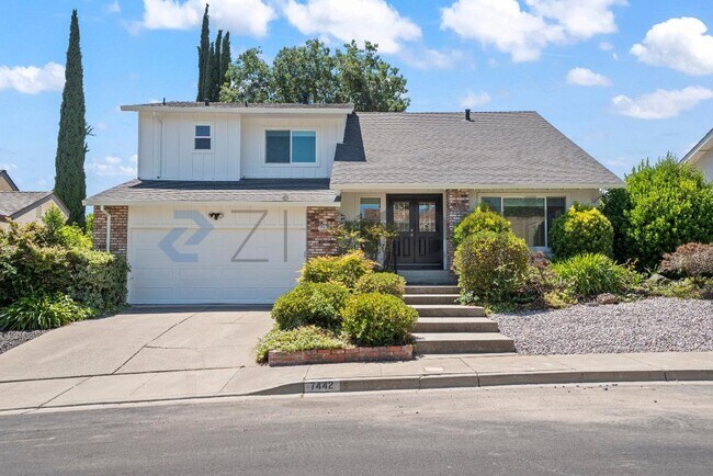 Building Photo - 7442 Aspen Ct