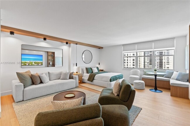 Building Photo - 2501 S Ocean Dr