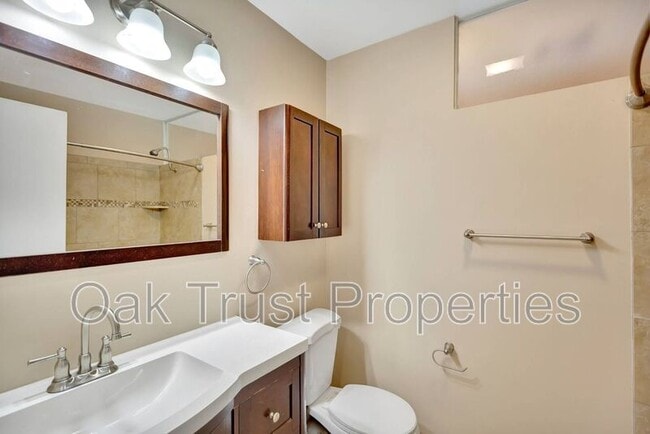 Building Photo - 4313 Helene Dr