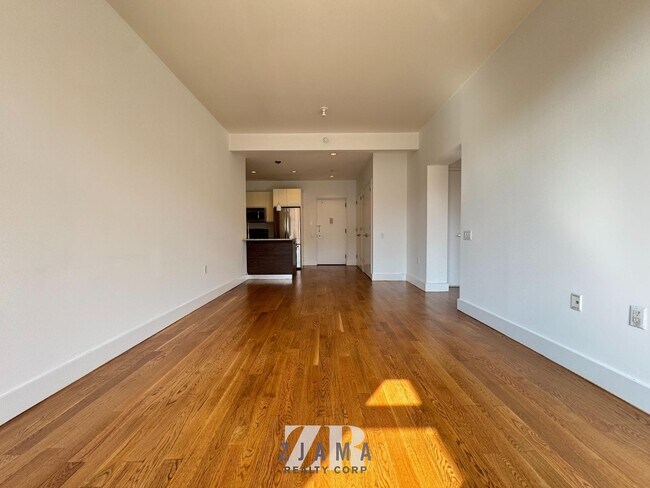 Building Photo - 836 Bergen St