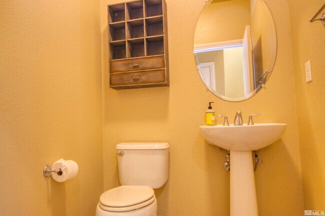 Building Photo - 10701 Cordero Dr