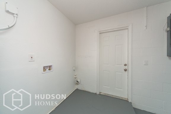 Building Photo - NOW AVAILABLE! 11227 Taft Ln, Seffner FL 3...