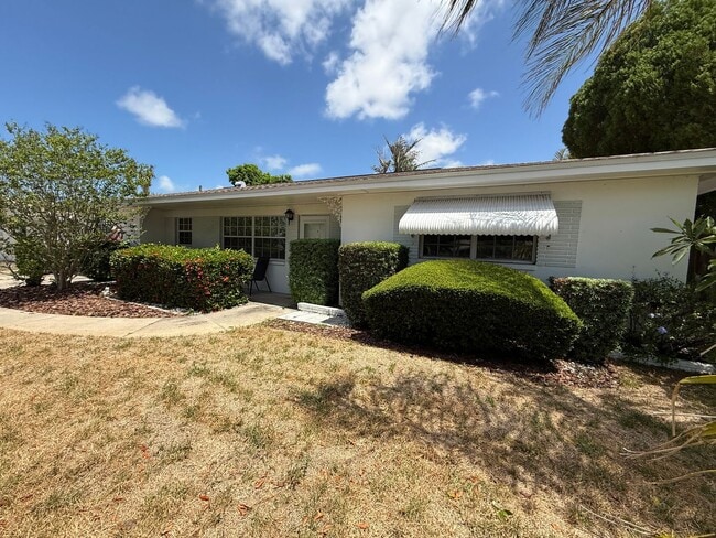 Building Photo - Home in Seminole for rent