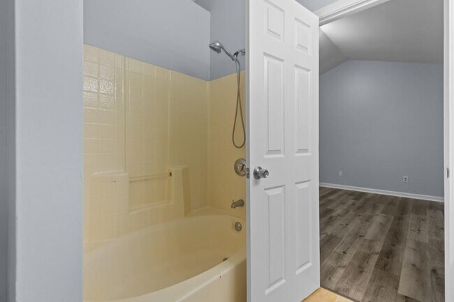 Building Photo - 2262 Cobb Creek Dr