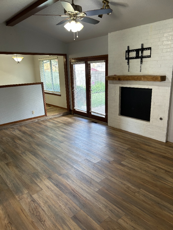 Building Photo - 9228 Apple Dr