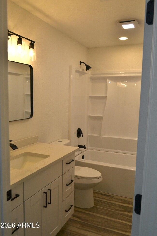 Building Photo - 44 N Mountain Rd