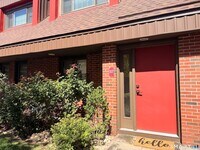Building Photo - 117 Montoya Dr