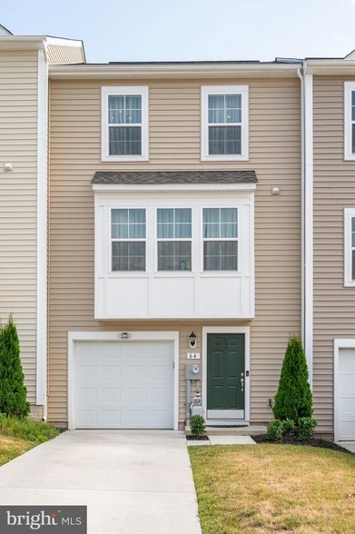 Building Photo - 64 Tate Manor Dr