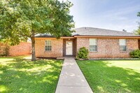 Building Photo - 3113 99th St