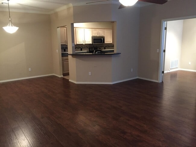 Building Photo - 4501 N Youngs Blvd