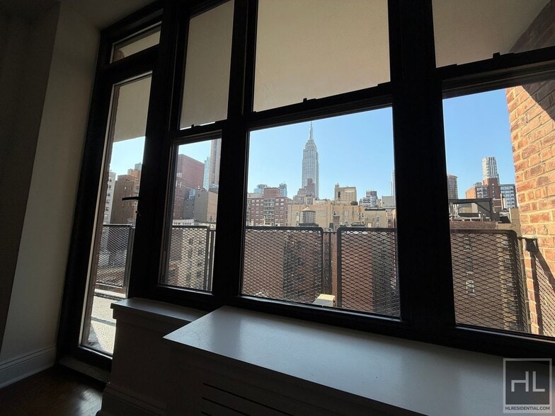 Building Photo - EAST 35 STREET