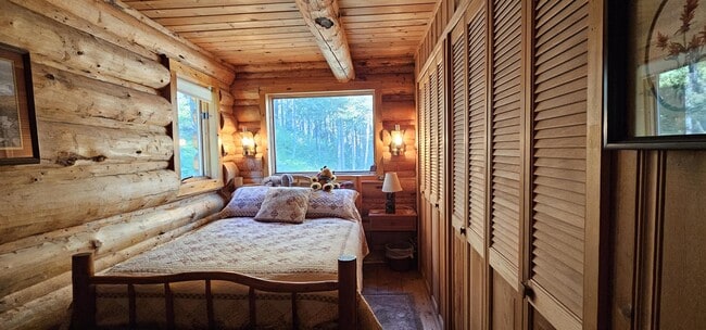 Building Photo - 6550 Lodgepole Trail