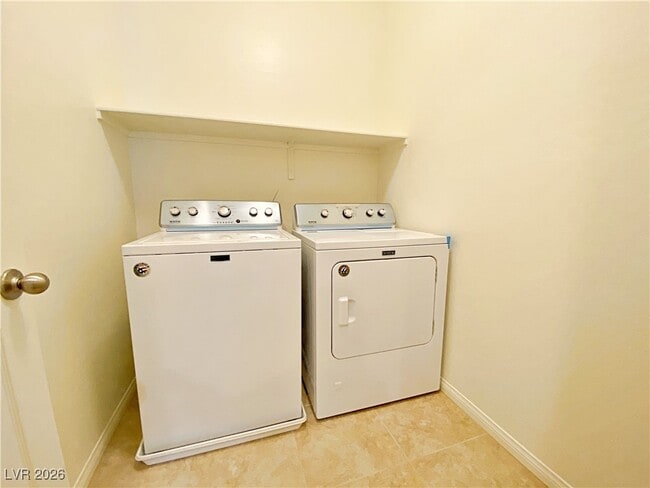 Building Photo - 362 Espressivo St