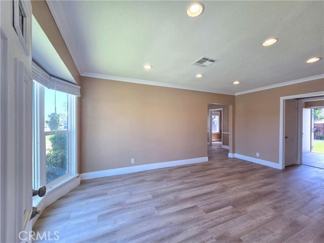 Building Photo - 705 N Hillford Ave