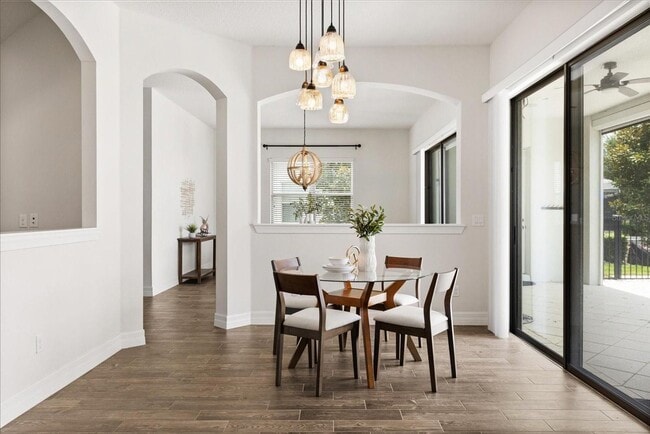 Building Photo - Ruby Lake