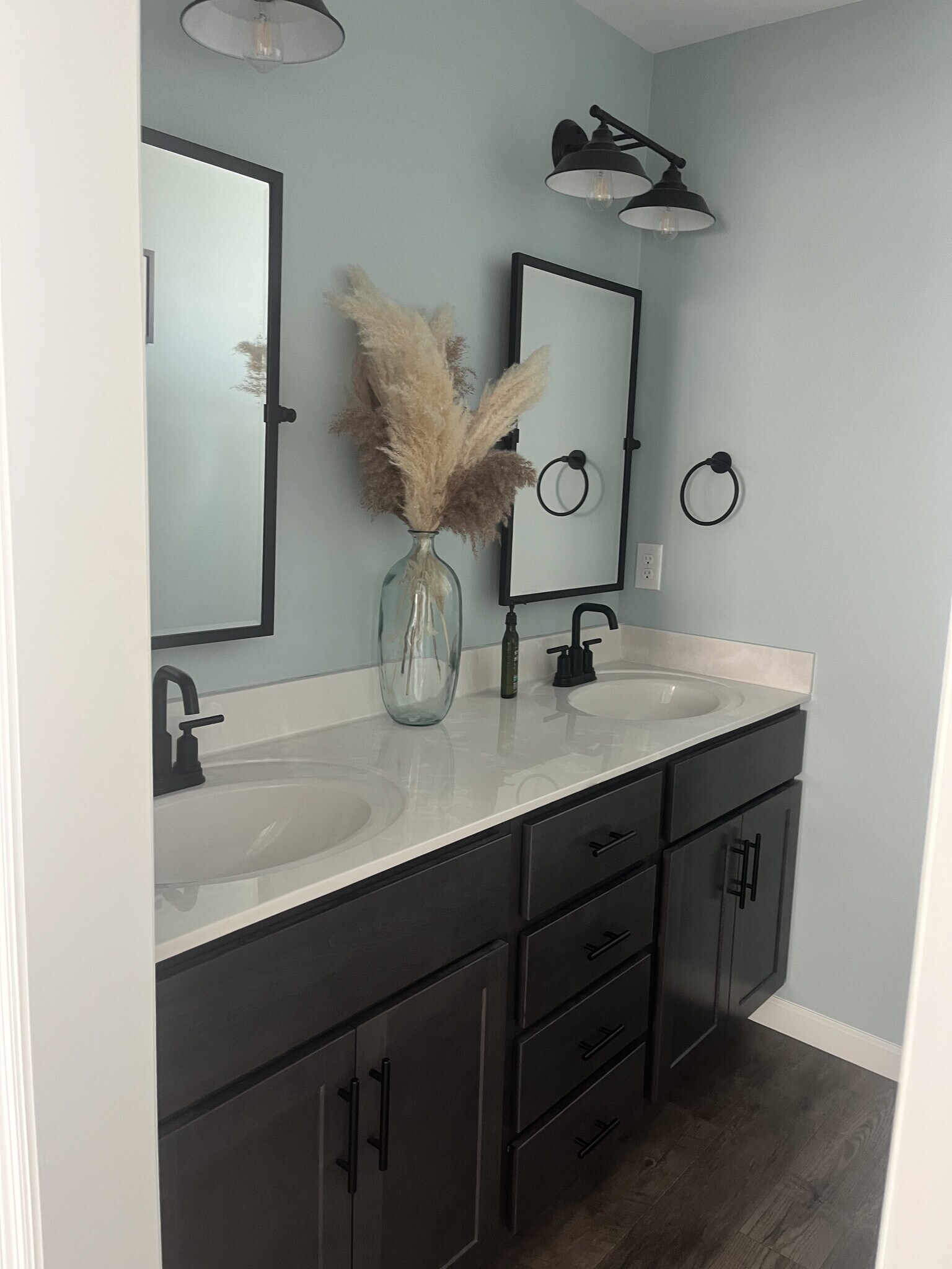 Master Bath - 17 N 5th St