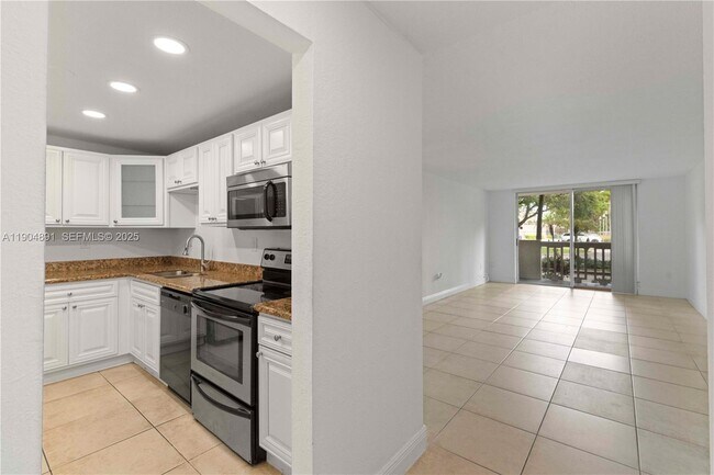 Building Photo - 1800 Sans Souci Blvd