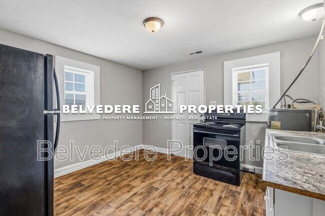 Building Photo - 1730-A Brooks Ave