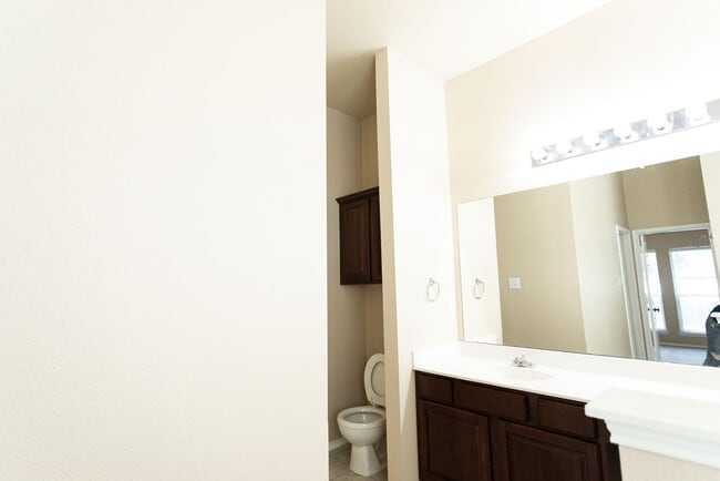 Building Photo - 1912 Cancun Dr