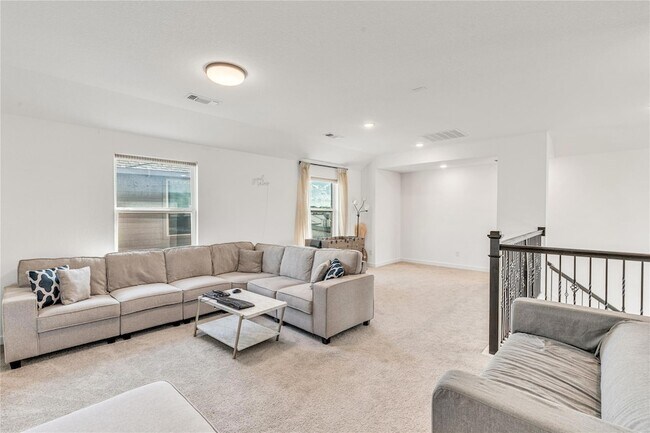 Building Photo - 516 Ahern Ct