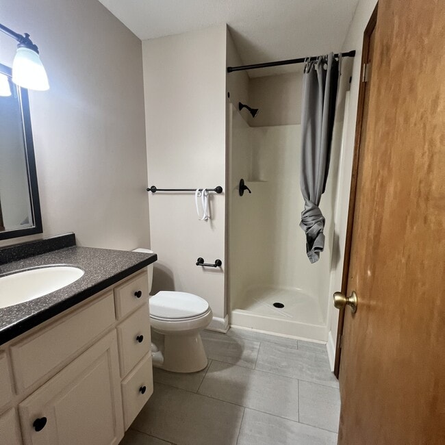 Building Photo - 137 Starboard Bay