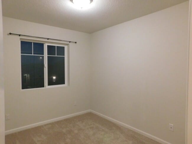Building Photo - 4Bd/2.5Ba Two Story Home - Available Soon!