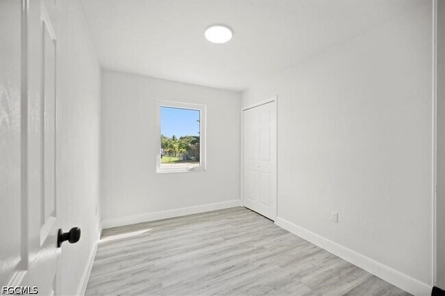 Building Photo - 1644 Pawnee St