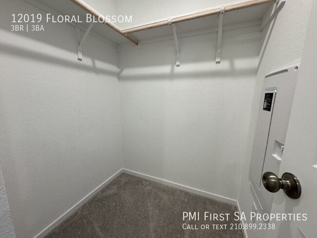 Building Photo - 12019 Floral Blossom