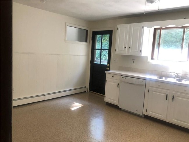 Building Photo - 12 Harrison St