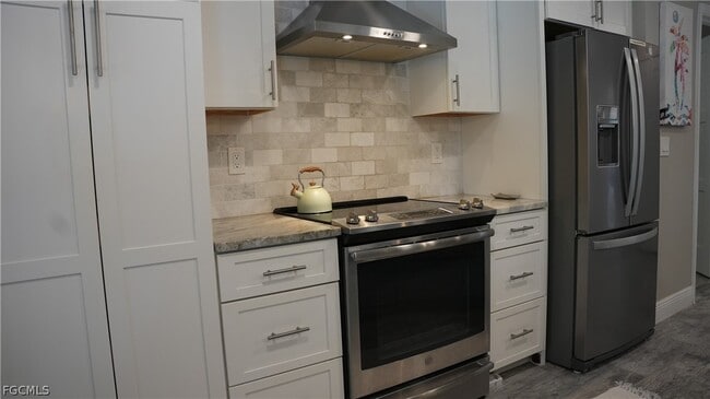 Building Photo - 13226 Winsford Ln