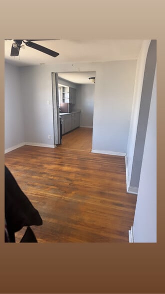 Building Photo - 1214 W 150th St